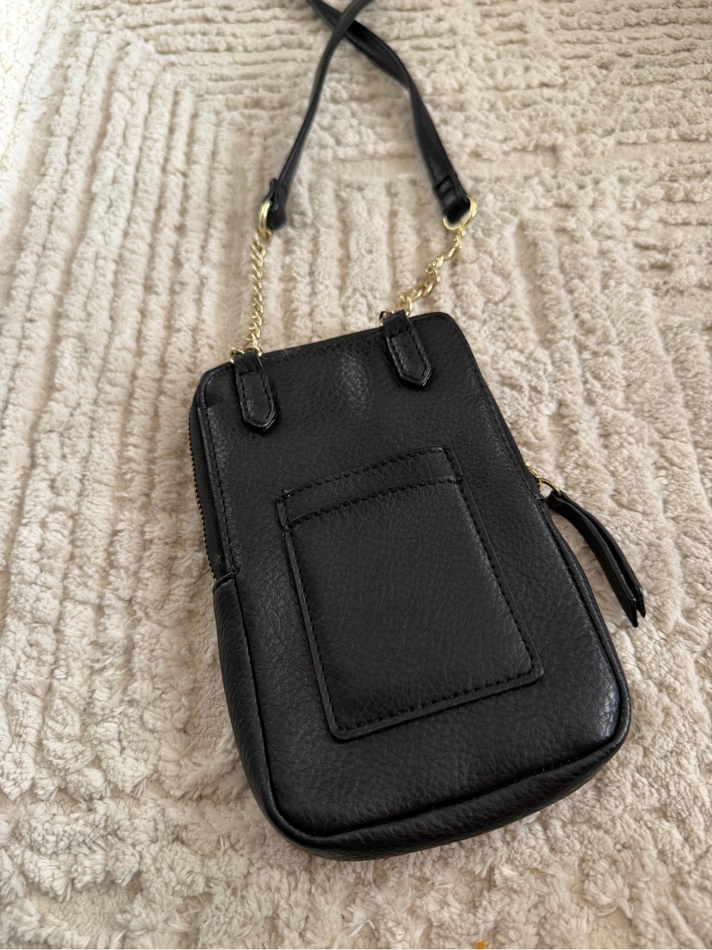 Juicy Couture Black Crossbody Phone Pouch with Gold Logo - Picture 3 of 6